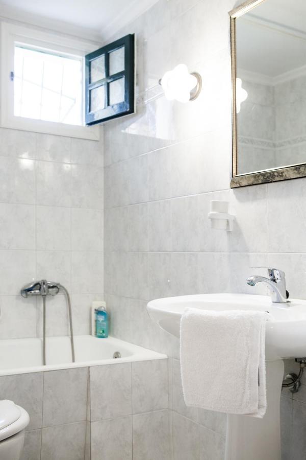 Granis Family House Apartment Ano Lefkimmi Екстериор снимка